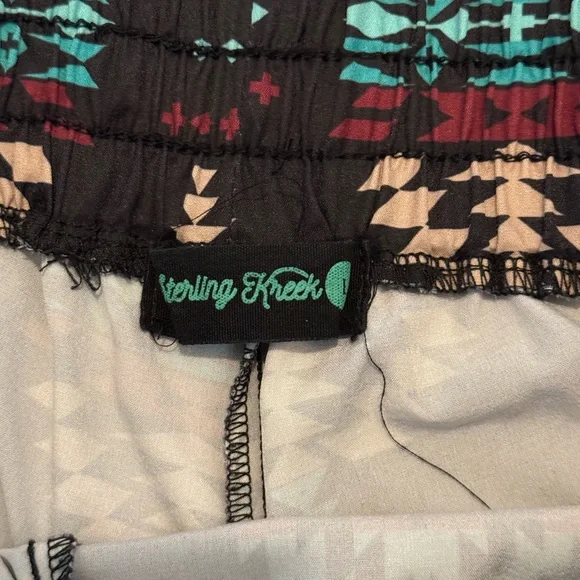 Sterling Kreek Western Navajo Print Jogging/Athletic Shorts Sz. Lg. - Picture 4 of 4